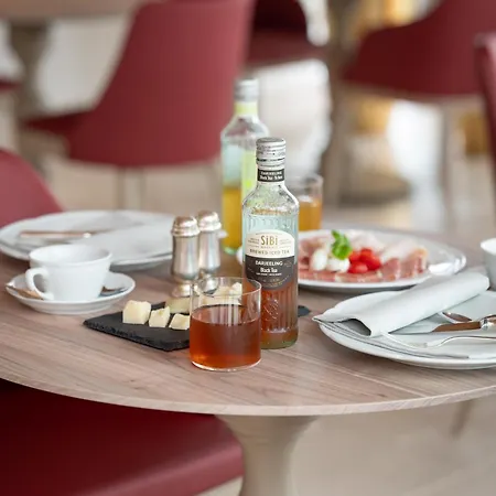 ホテル Leopardi 4s - Adults Only 4*