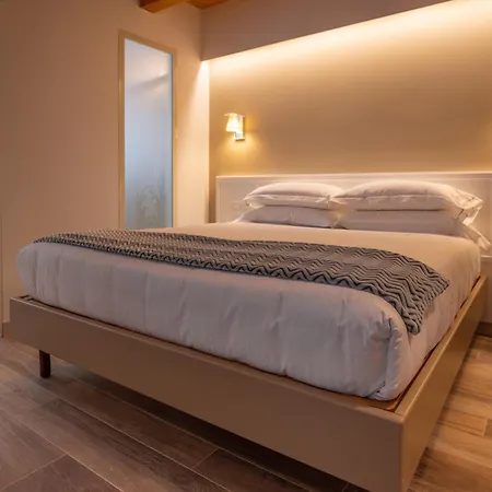 Leopardi 4s - Adults Only Hotel Torri Del Benaco
