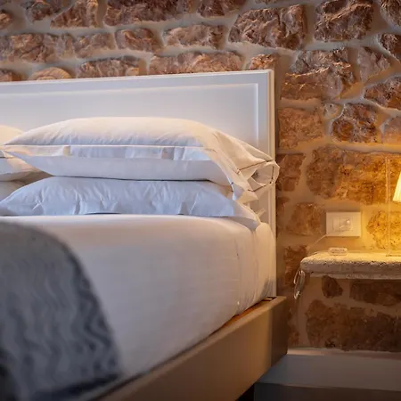 Hotel Leopardi 4s - Adults Only
